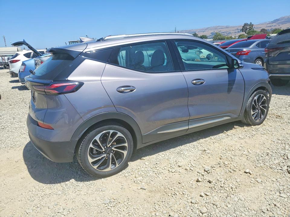 Photo 3 from auction – 2022 CHEVROLET BOLT EUV with VIN 1G1FZ6S09N4133400
