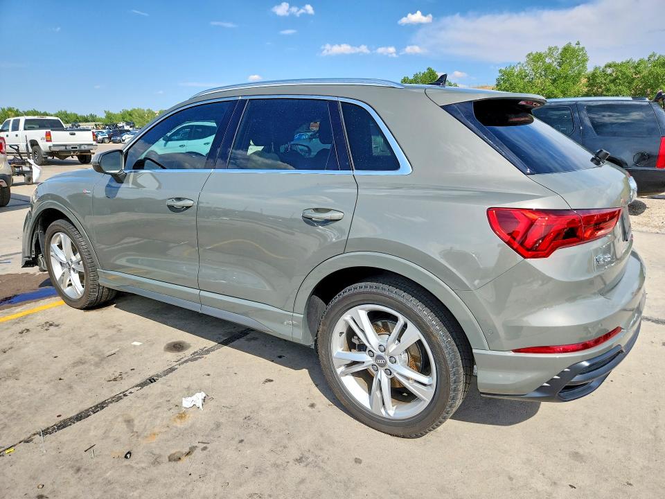 Photo 2 from auction – 2020 AUDI Q3 with VIN WA1FECF37L1085443