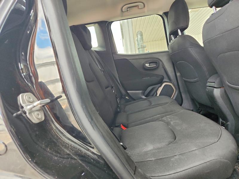 Photo 10 from auction – 2016 JEEP RENEGADE with VIN ZACCJABT3GPD65459