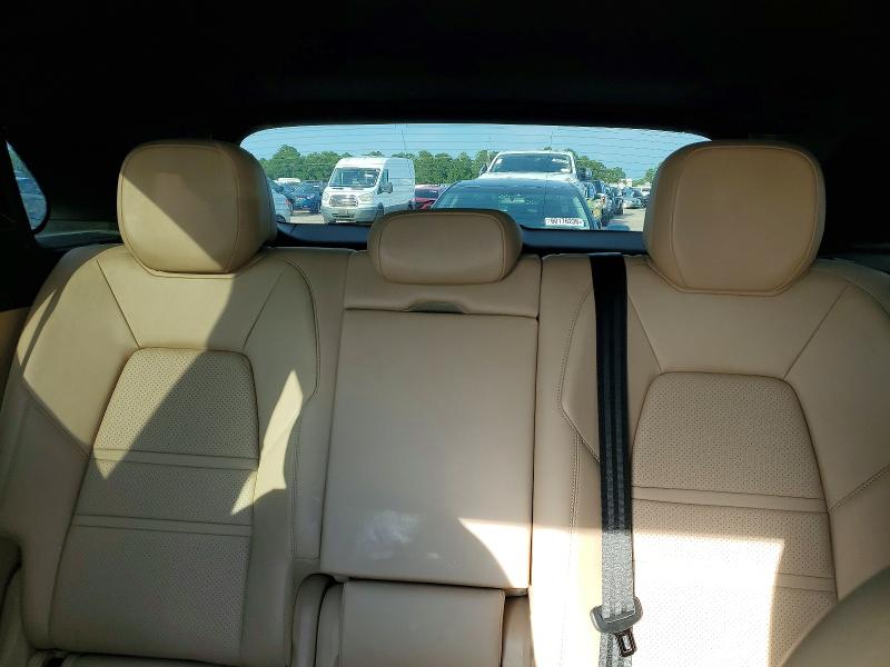 Photo 10 from auction – 2019 PORSCHE CAYENNE with VIN WP1AB2AY0KDA62412