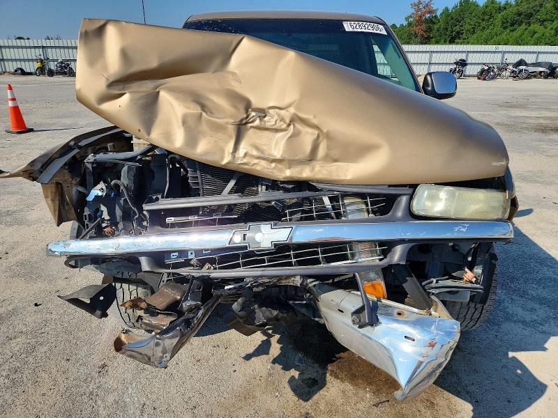 Photo 11 from auction – 2000 CHEVROLET SILVERADO with VIN 1GCEC19T1YZ180659