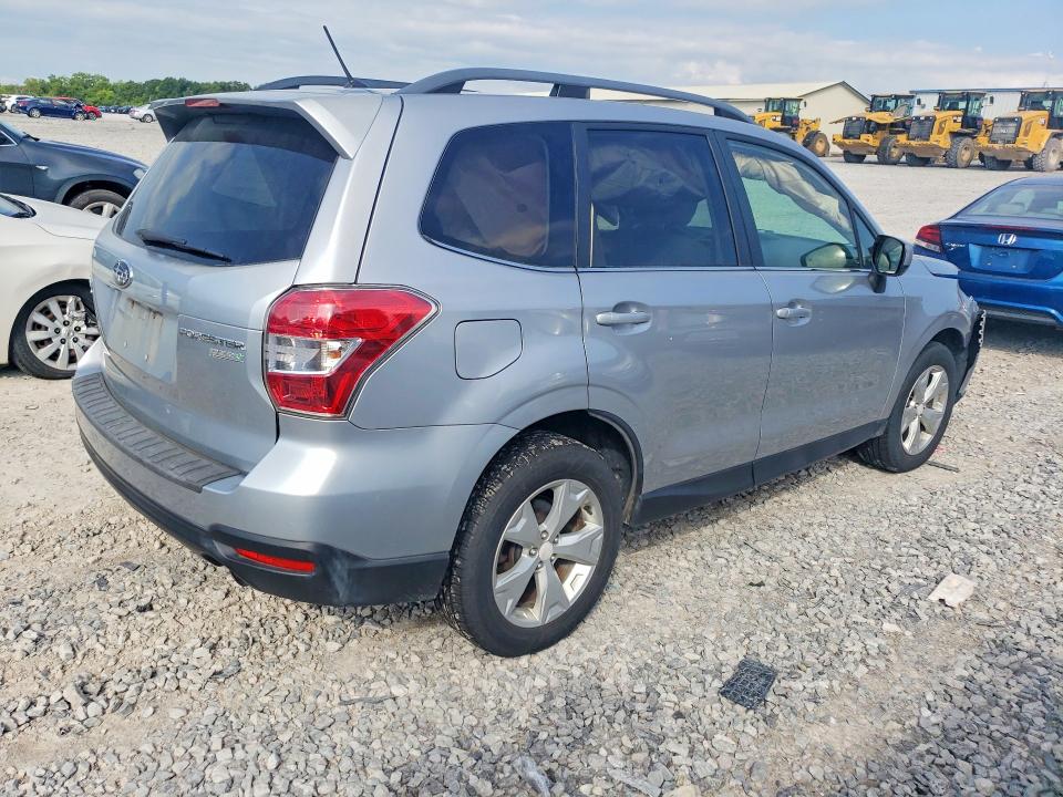 Photo 3 from auction – 2015 SUBARU FORESTER with VIN JF2SJAHC4FH511636