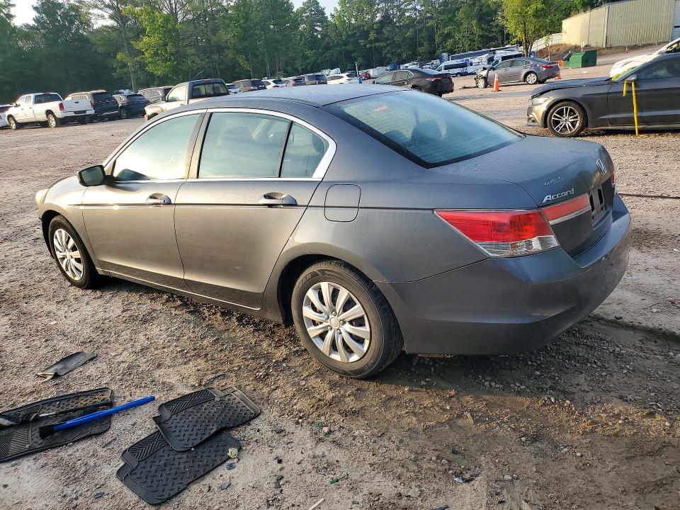 Photo 2 from auction – 2012 HONDA ACCORD with VIN 1HGCP2F32CA075305