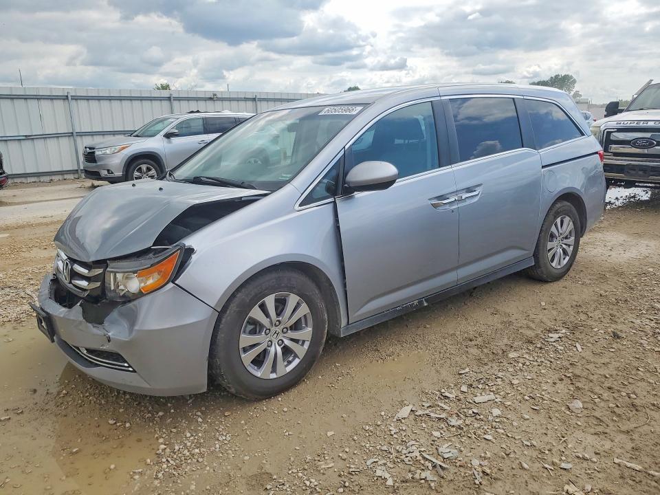 HONDA ODYSSEY 2016 with VIN 5FNRL5H36GB066316 - Photo from auction