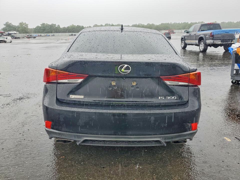 Photo 6 from auction – 2018 LEXUS IS with VIN JTHBA1D23J5083854