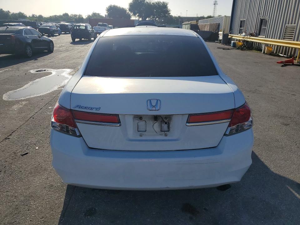 Photo 6 from auction – 2012 HONDA ACCORD with VIN 1HGCP2F34CA211093
