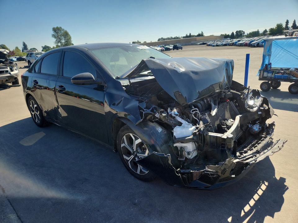 Foto 4 de la subasta – 2021 KIA FORTE con VIN 3KPF24AD8ME274251