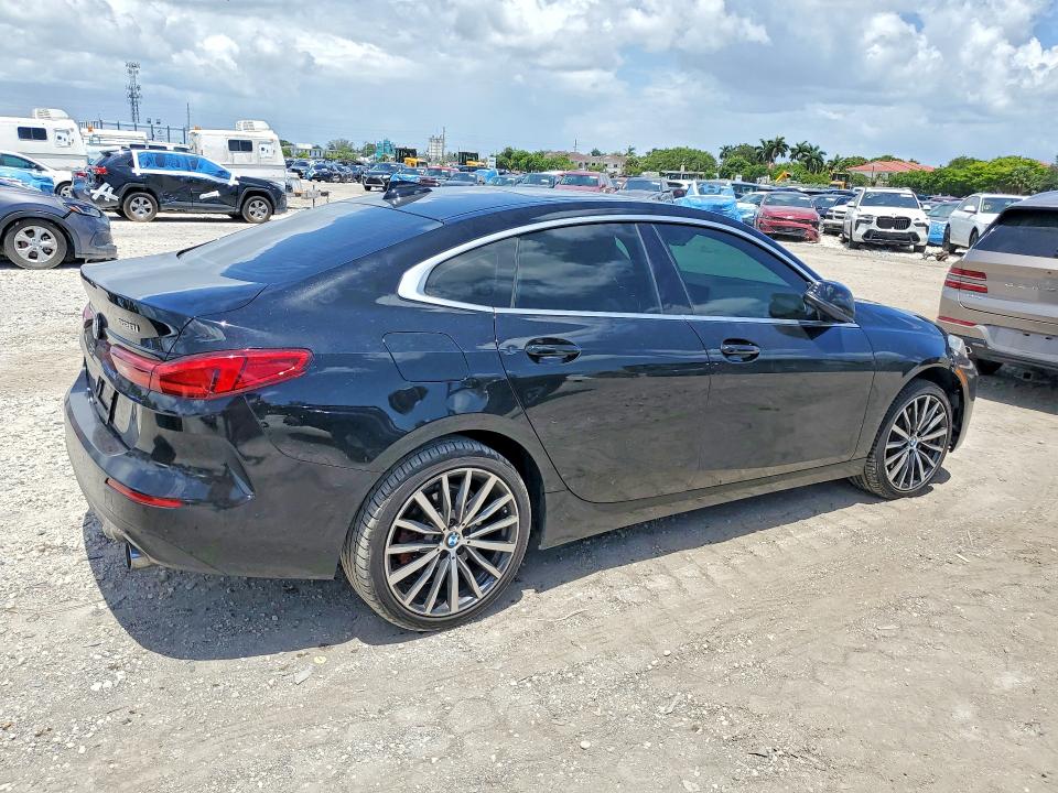 Photo 3 from auction – 2022 BMW 228XI with VIN WBA73AK06N7L30245
