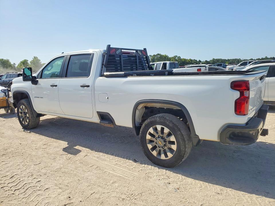 Photo 2 from auction – 2024 CHEVROLET SILVERADO with VIN 1GC4YMEY4RF180500