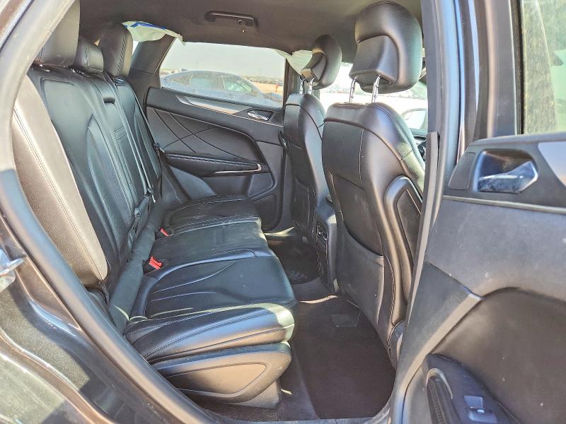 Photo 11 from auction – 2017 LINCOLN MKC with VIN 5LMCJ1C9XHUL35869