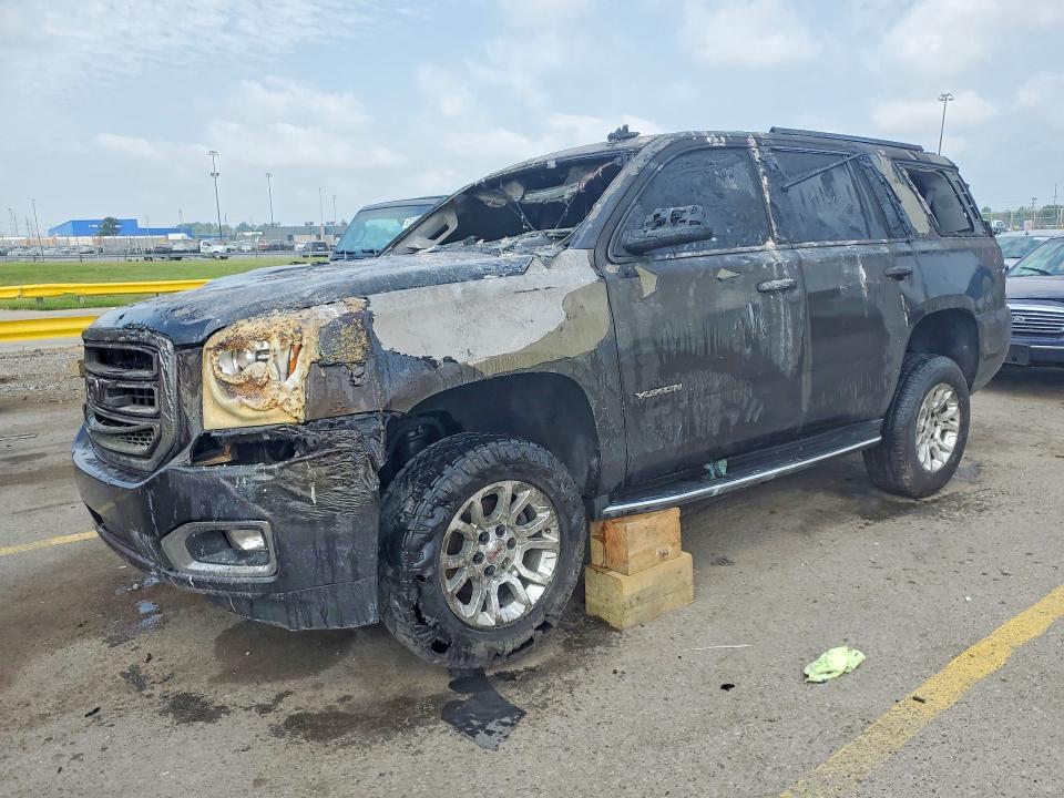 GMC YUKON 2016 z numerem VIN 1GKS2AKC6GR470379 - Zdjęcie z aukcji