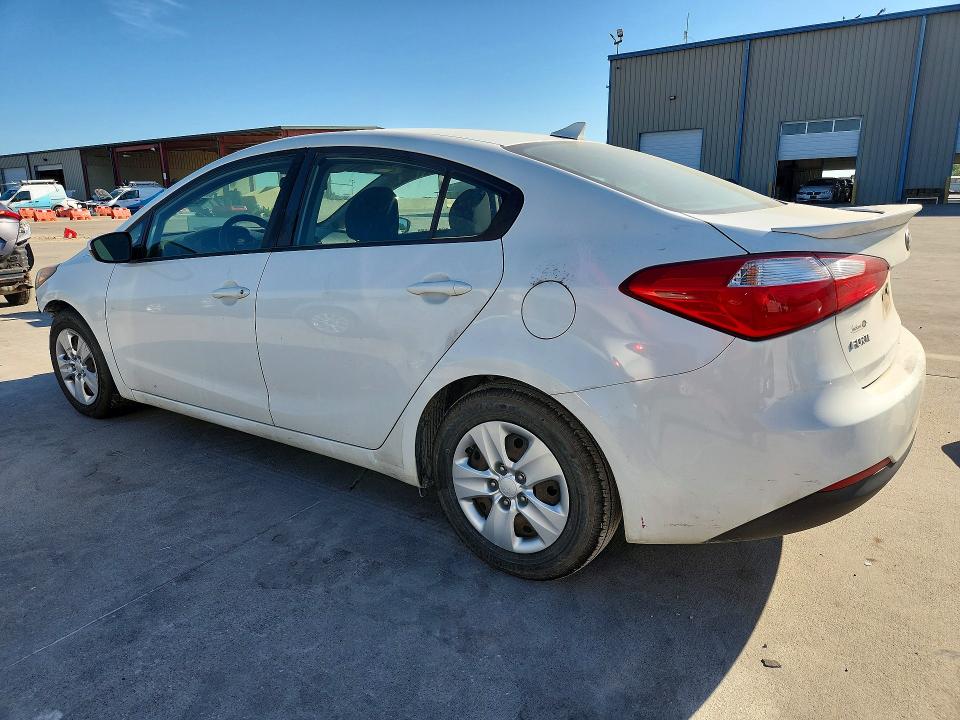 Photo 2 from auction – 2016 KIA FORTE with VIN KNAFK4A60G5607217