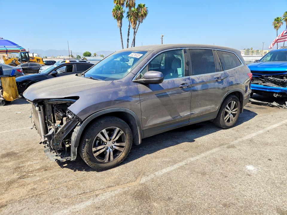 HONDA PILOT 2018 with VIN 5FNYF5H33JB020114 - Photo from auction