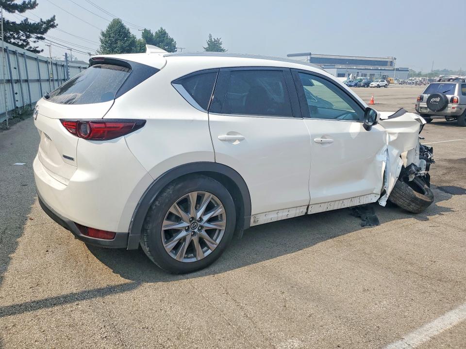 Photo 3 from auction – 2020 MAZDA CX-5 with VIN JM3KFBDMXL1802934