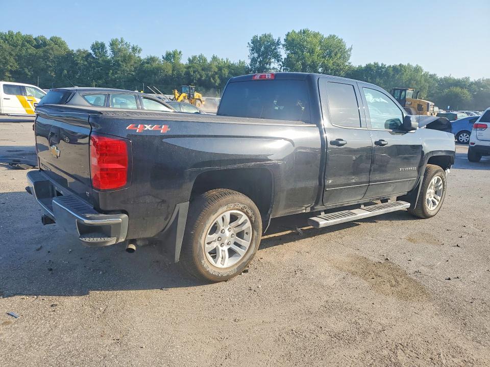 Photo 3 from auction – 2018 CHEVROLET SILVERADO with VIN 1GCVKRECXJZ231265