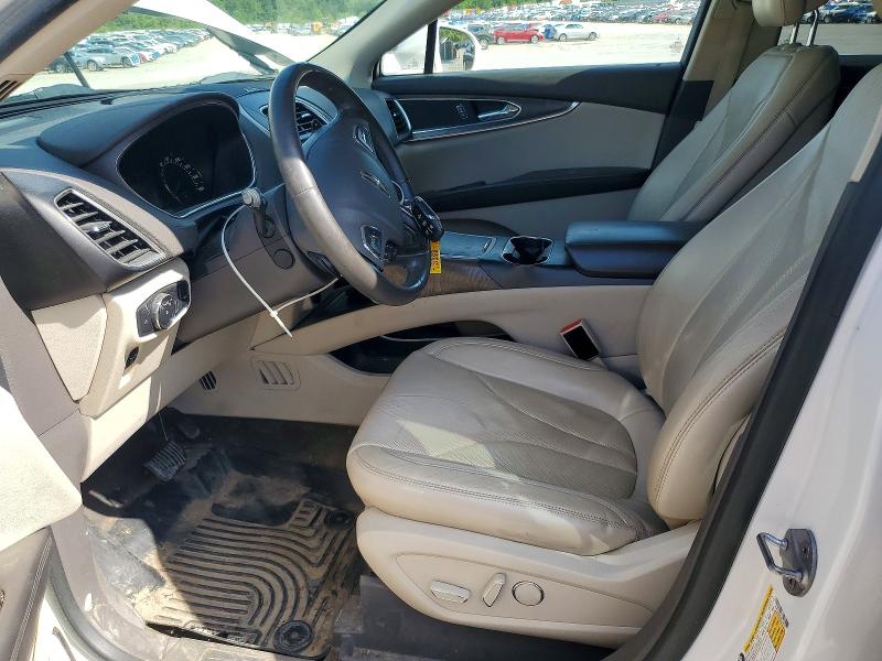 Photo 7 from auction – 2016 LINCOLN MKX with VIN 2LMTJ8LPXGBL49712