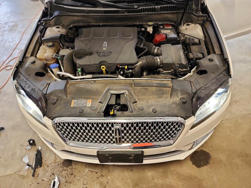 Photo 11 from auction – 2017 LINCOLN MKZ with VIN 3LN6L5DC5HR651022