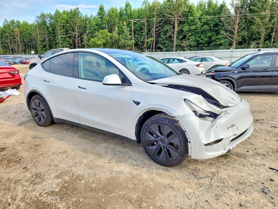Фото 4 с аукциона – 2025 TESLA MODEL Y с VIN 7SAYGAEE4SF287973