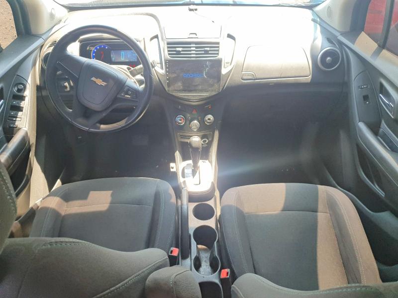Photo 8 from auction – 2016 CHEVROLET TRAX with VIN 3GNCJKSB3GL237798