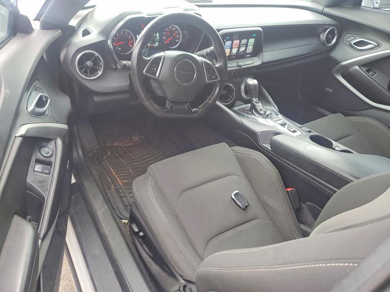 Photo 8 from auction – 2016 CHEVROLET CAMARO with VIN 1G1FB1RS7G0135123
