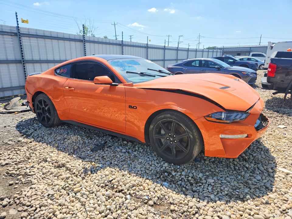 Фото 4 с аукциона – 2020 FORD MUSTANG с VIN 1FA6P8CF8L5154263