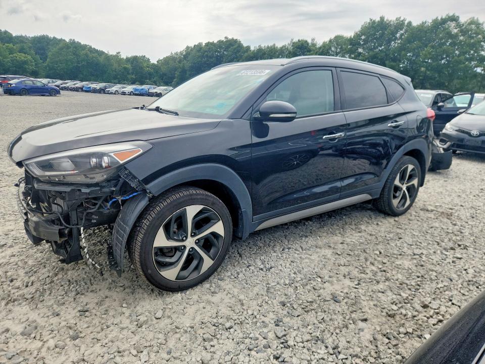 HYUNDAI TUCSON 2017 with VIN KM8J3CA23HU302475 - Photo from auction