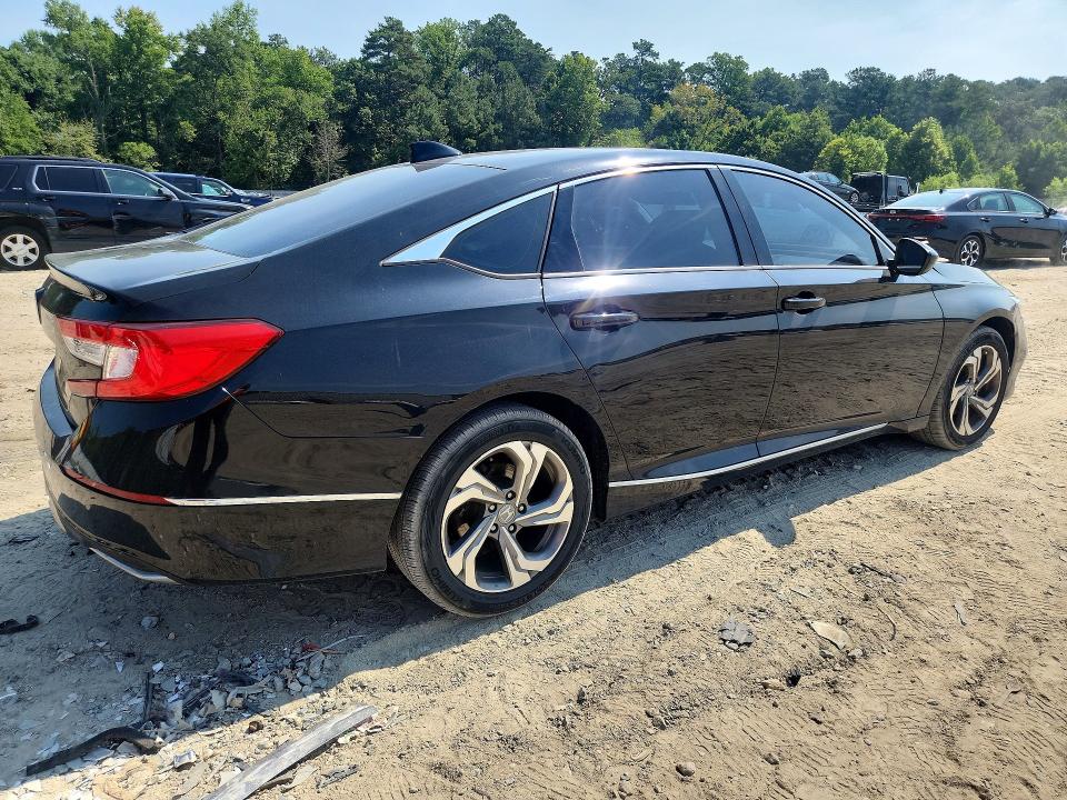 Photo 3 from auction – 2018 HONDA ACCORD with VIN 1HGCV1F46JA122938