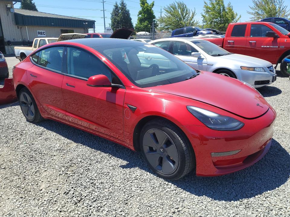 Photo 4 from auction – 2022 TESLA MODEL 3 with VIN 5YJ3E1EB2NF367344