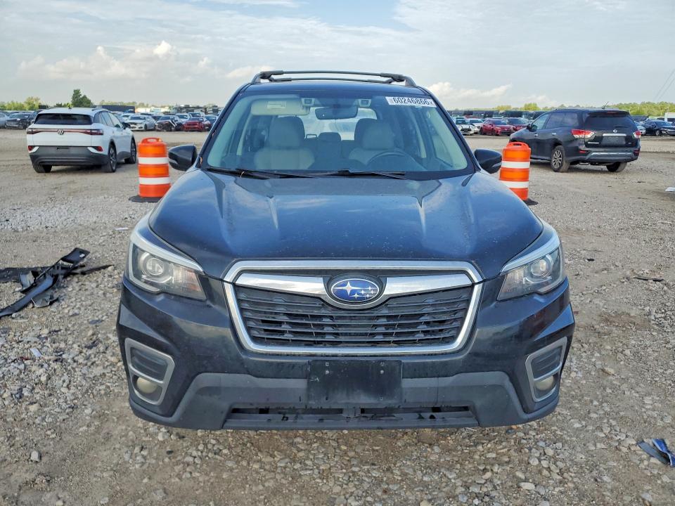 Photo 5 from auction – 2019 SUBARU FORESTER with VIN JF2SKASC8KH471965