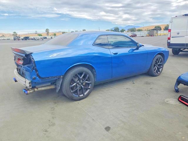 Photo 3 from auction – 2023 DODGE CHALLENGER with VIN 2C3CDZAG0PH685967