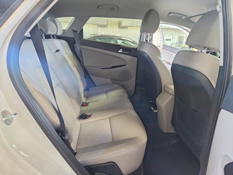 Photo 10 from auction – 2021 HYUNDAI TUCSON with VIN KM8J2CA47MU290619