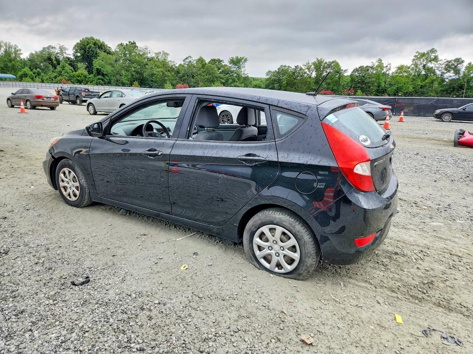 Photo 2 from auction – 2014 HYUNDAI ACCENT with VIN KMHCT5AE7EU174008