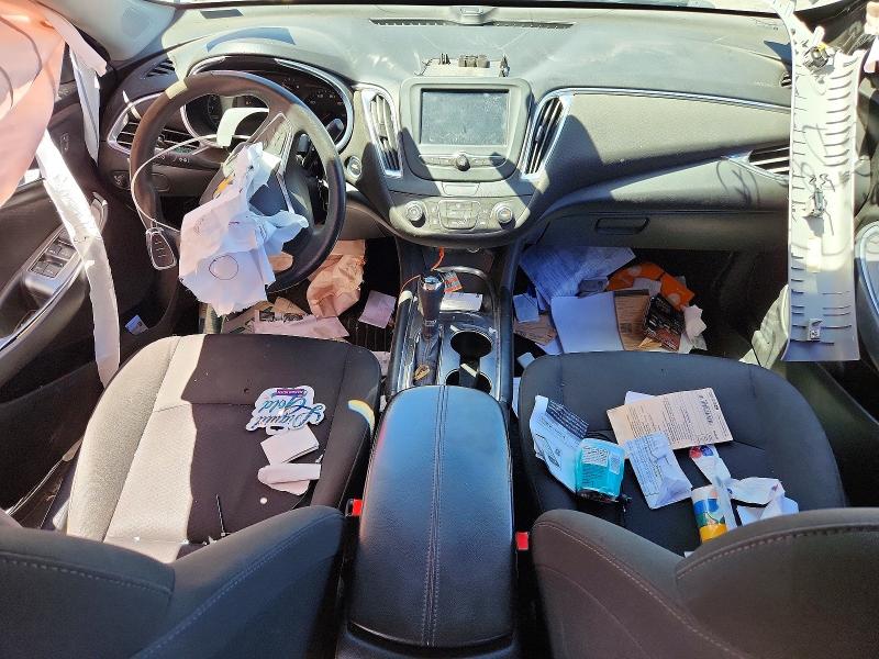 Photo 8 from auction – 2018 CHEVROLET MALIBU with VIN 1G1ZD5ST9JF263157