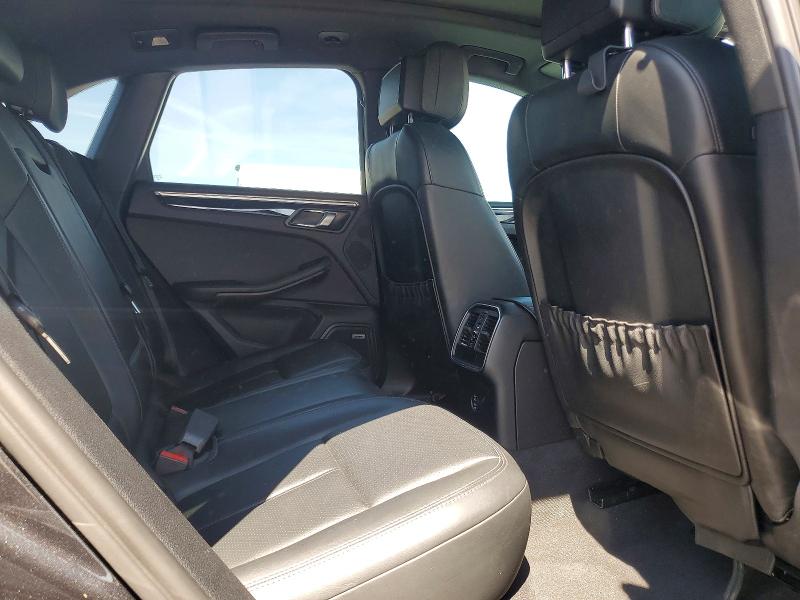 Photo 11 from auction – 2021 PORSCHE MACAN with VIN WP1AB2A57MLB36309