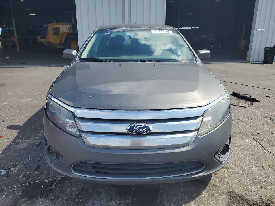 Photo 5 from auction – 2011 FORD FUSION with VIN 3FAHP0HA1BR188449