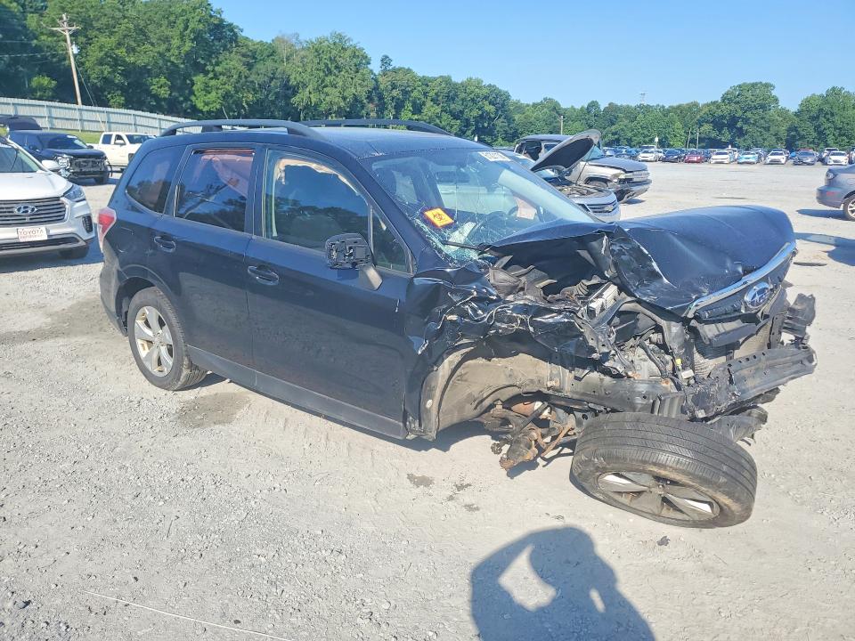 Photo 4 from auction – 2014 SUBARU FORESTER with VIN JF2SJAEC6EH442421