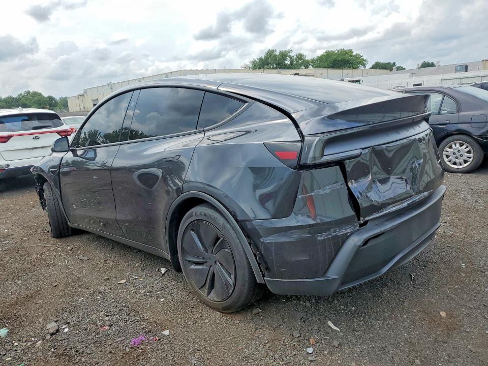 Photo 2 from auction – 2026 TESLA MODEL Y with VIN 7SAYGDEE3TF446596