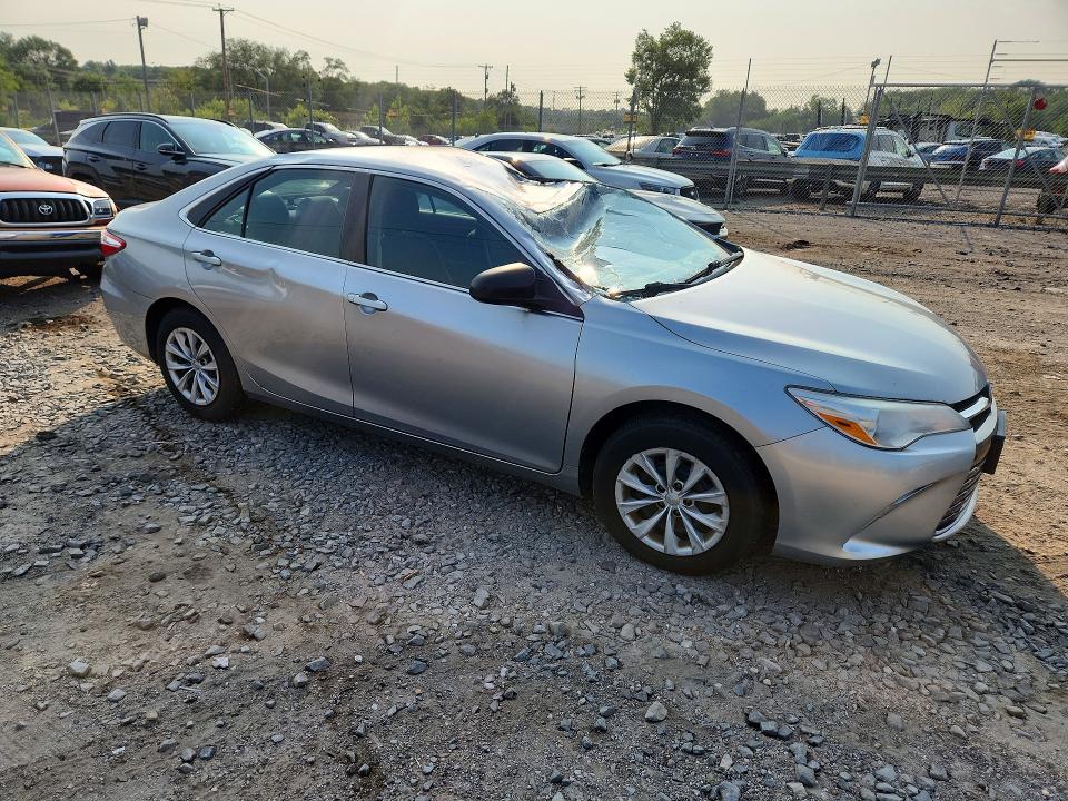 Photo 4 from auction – 2017 TOYOTA CAMRY with VIN 4T1BF1FK9HU724971