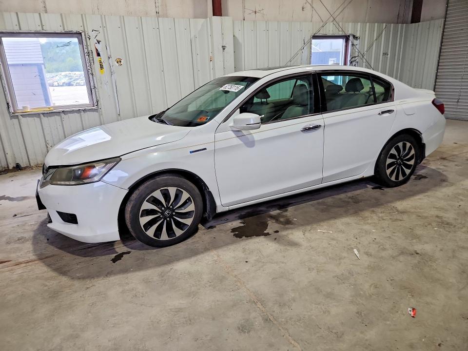 HONDA ACCORD 2014 with VIN 1HGCR6F58EA003983 - Photo from auction