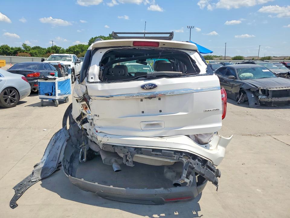 Photo 6 from auction – 2013 FORD EXPLORER with VIN 1FM5K7D89DGB26584