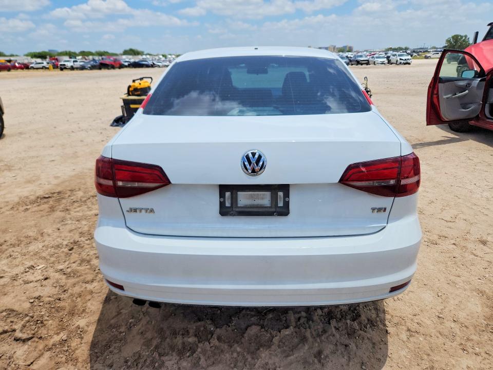Photo 6 from auction – 2017 VOLKSWAGEN JETTA with VIN 3VW2B7AJXHM311203