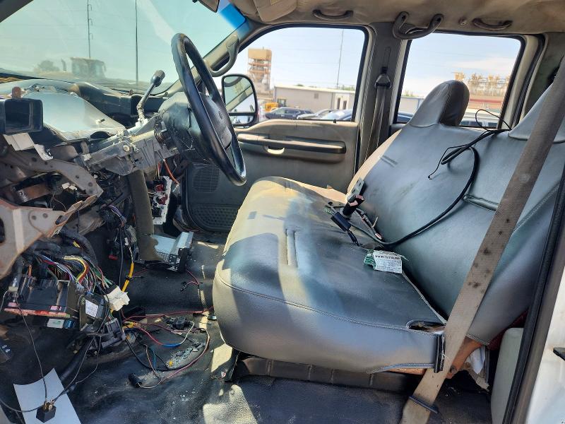 Photo 7 from auction – 2002 FORD F350 with VIN 1FDWW36S12EC02298