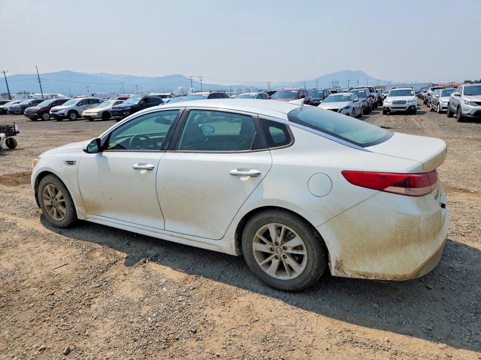 Photo 2 from auction – 2018 KIA OPTIMA with VIN 5XXGT4L38JG229304
