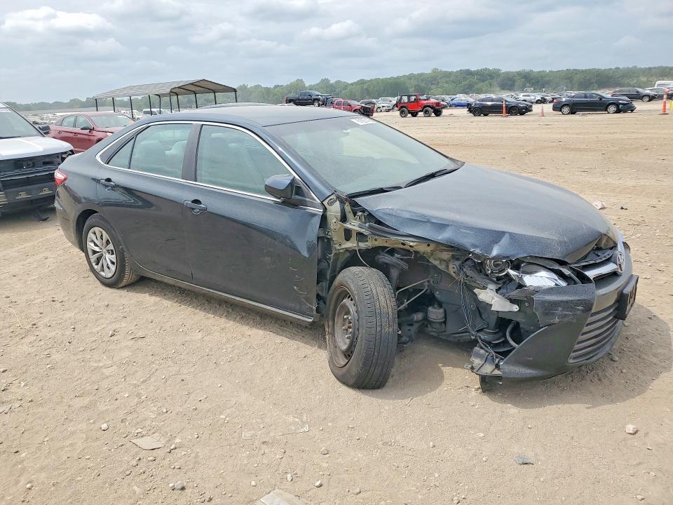 Photo 4 from auction – 2015 TOYOTA CAMRY with VIN 4T4BF1FK5FR464281