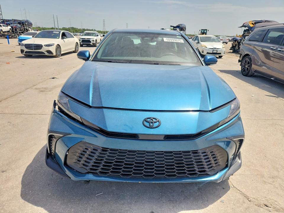 Photo 5 from auction – 2025 TOYOTA CAMRY with VIN 4T1DAACK4SU610606