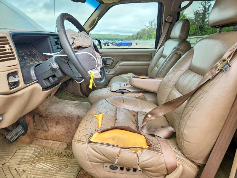 Снимка 7 от търг – 1997 CHEVROLET TAHOE с VIN 1GNEK13RXVJ314652