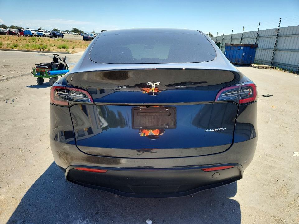 Photo 6 from auction – 2024 TESLA MODEL Y with VIN 7SAYGDEE9RF065005
