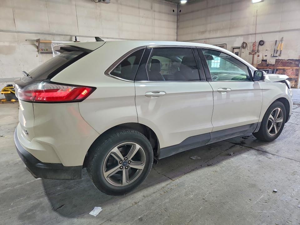 Photo 3 from auction – 2020 FORD EDGE with VIN 2FMPK4J90LBB46541