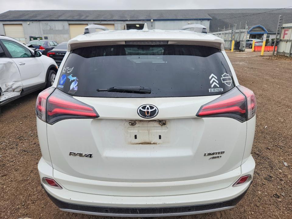 صورة رقم 6 من المزاد - 2016 TOYOTA RAV4 مع VIN 2T3DFREV9GW461079