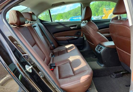 Photo 10 from auction – 2015 ACURA TLX with VIN 19UUB1F54FA001760